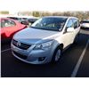 Image 1 : 2009 Volkswagen Routan