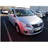Image 2 : 2009 Volkswagen Routan