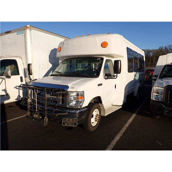 2013 Ford E-450 Super Duty