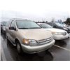 Image 2 : 2000 Toyota Sienna