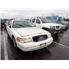 Image 2 : 2002 Ford Crown Victoria
