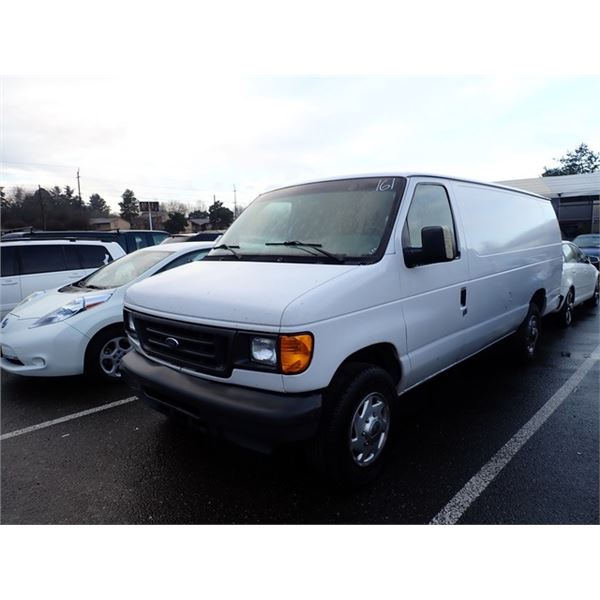 2005 Ford E-250