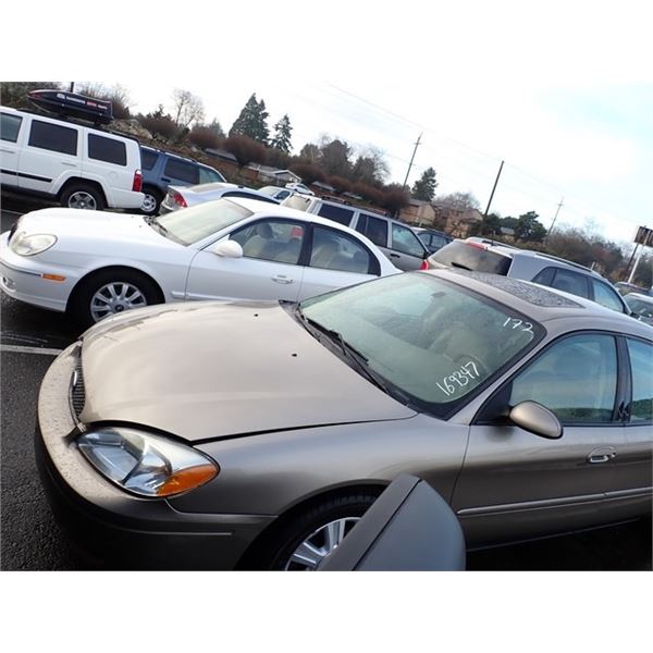 2005 Ford Taurus