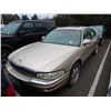 Image 1 : 1999 Buick Park Avenue