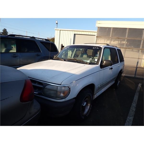 1996 Ford Explorer