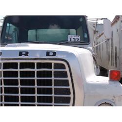 Ford 9000 10 Wheeeler Truck