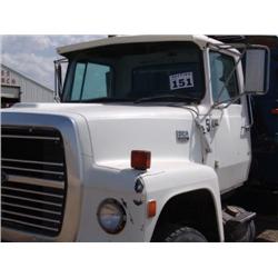Ford 9000 10 Wheeeler Truck