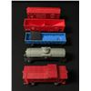 Image 1 : LOT OF 5 VINTAGE TRAINS