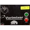 Image 4 : VARIMIXER MIXER W/ ATTACHMENTS