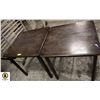 Image 1 : LOT OF 2 WOODEN TABLES