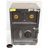 Image 1 : COUNTER TOP SAFE / DROP BOX