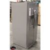 Image 2 : SCRATCH & DENT FRIGIDAIRE SIDE X SIDE REFRIGERATOR