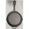 Image 2 : NEW PRE-SEASON 10" CAST IRON SKILLET / FRYING PAN