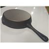 Image 4 : NEW PRE-SEASON 10" CAST IRON SKILLET / FRYING PAN