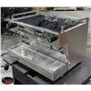 Image 3 : ROCKET ESPRRESSO MILANO MACHINE W/ 3 PORTAFILLERS