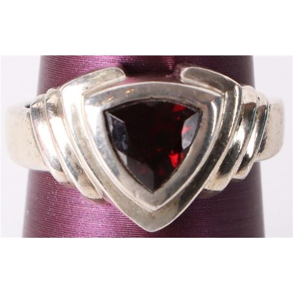 0.75CT TRILLION GARNET STERLING SILVER RING