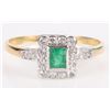 Image 1 : 10K YELLOW GOLD EMERALD DIAMOND LADIES RING