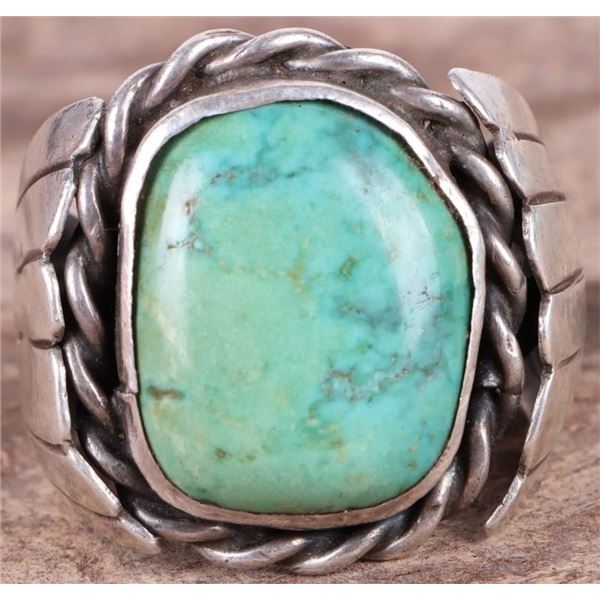 STERLING SILVER NAVAJO TURQUOISE LADIES RING