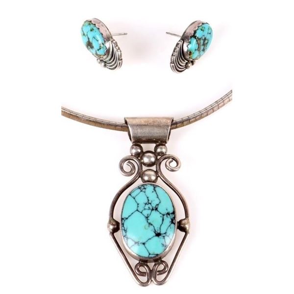 TURQUOISE NECKLACE AND EARRING SET