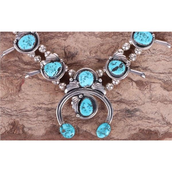 NAVAJO SOUTHWEST STERLING TURQUOISE NECKLACE