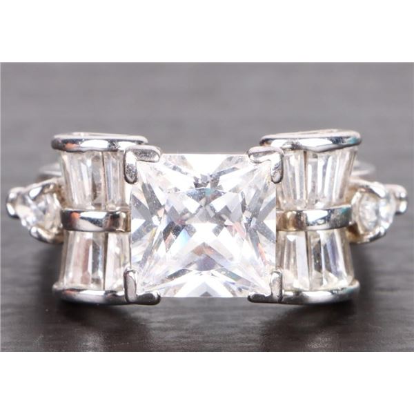 STERLING SILVER 2 CT CZ WOMAN'S RING
