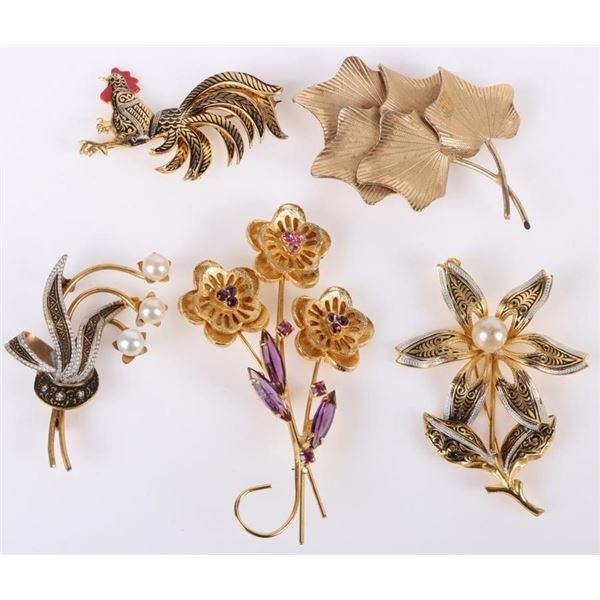 GOLD TONE BROOCHES LOT OF 5