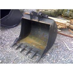 Kaivinkoneen kuokkakauha / Digging bucket