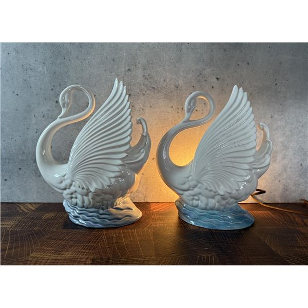 Maddux of California Swan TV Lamps