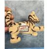 Image 7 : R John Wright Dolls Winnie The Pooh Pocket Tigger