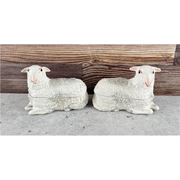 Mottahedeh Italian Majolica Sheep Dresser Boxes