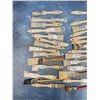Image 2 : Collection of Vintage Artist Paintbrushes