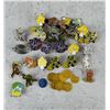 Image 1 : Collection of Metazoo Pins and Coins