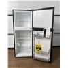 Image 2 : Midea Compact 2 Door Mini Refrigerator