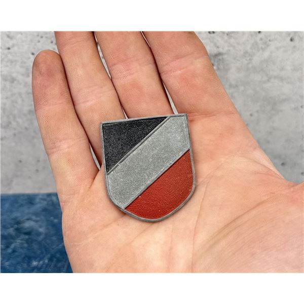 WW2 German Afrika Corps Hat Badge Insignia