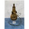 Image 2 : 1872 Patent Hanging Game Brass Powder Flask