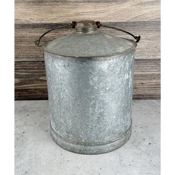 Great Northern Railway Montana Alcohol Can