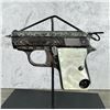 Image 2 : Colt Junior Colt Engraved .25 ACP Pistol
