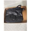 Image 1 : Guess purse