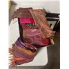 Image 1 : Scarves