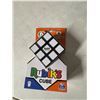 Image 1 : Rubik's cube