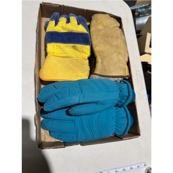 Work gloves, mitts, and other gloves