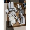 Image 1 : kitchen items, greater spoon holder, utensils, etc.