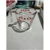 Image 1 : Glass Pyrex measuring cup