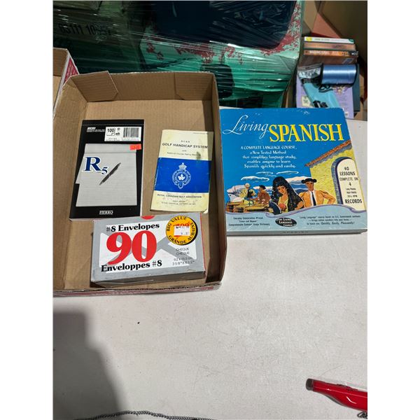 Spanish Records golf handicap system, envelopes, and notepad