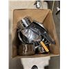 Image 1 : Pots and pans
