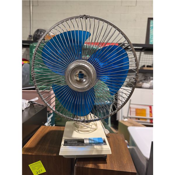 Panasonic fan double oscillation