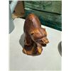 Image 3 : Carved bear signed Amy