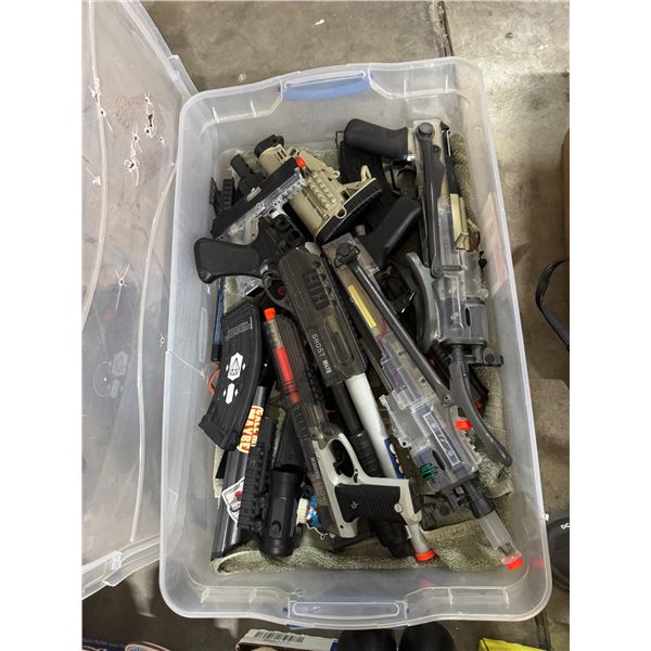 Airsoft guns