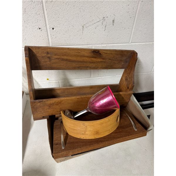 Wood decor items