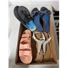 Image 1 : Assorted shoe size 8, Ish